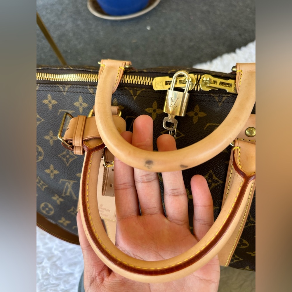 RESERVED🔥🔥Louis Vuitton Keepall Bandouliere 50🔥🔥 - Picture 8 of 14